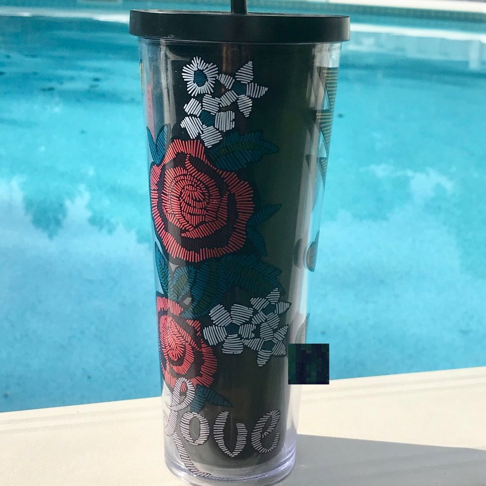 STARBUCKS 2019 HEART LOVE TATTOO BLACK COLD CUP Tu